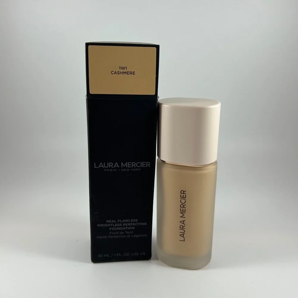 Laura Mercier Real Flawless‎ Weightless Perfecting Foundation - 1W1 Cashmere